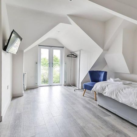 Newly Renovated 3 Bed 2 Bath Apartment & Parking Sheffield Luaran gambar